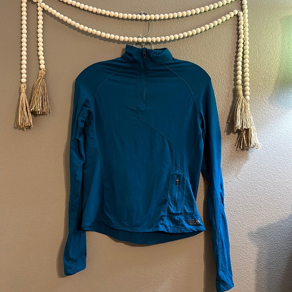 Mountain Hardwear Top